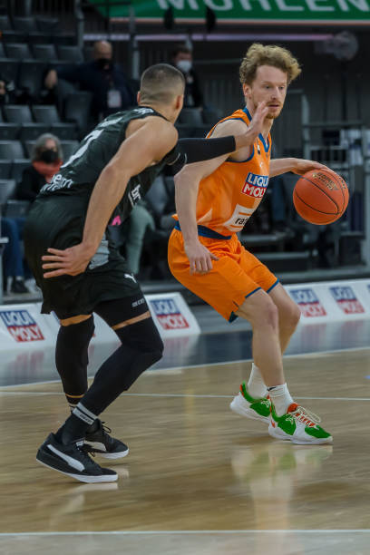 我可以帮你 我可以帮你